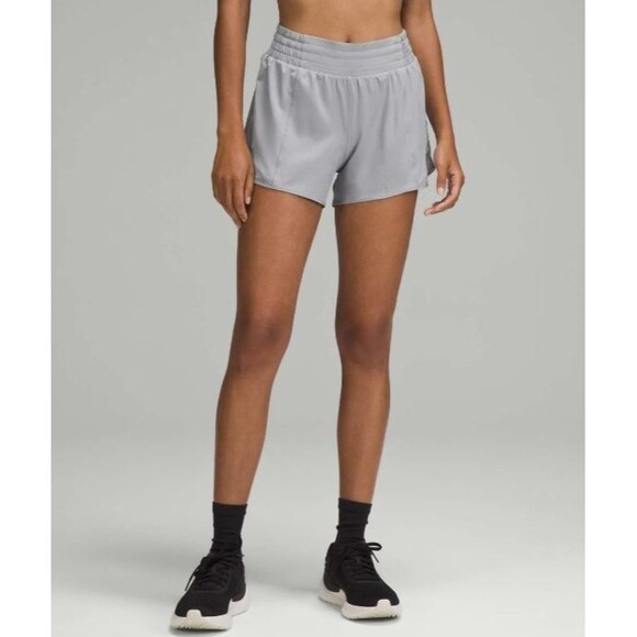 Lululemon Hotty Hot High-Rise Lined Short 4" - Picture 1 of 5